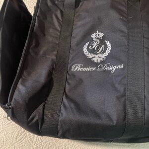 Premier Designs jewelry display bag